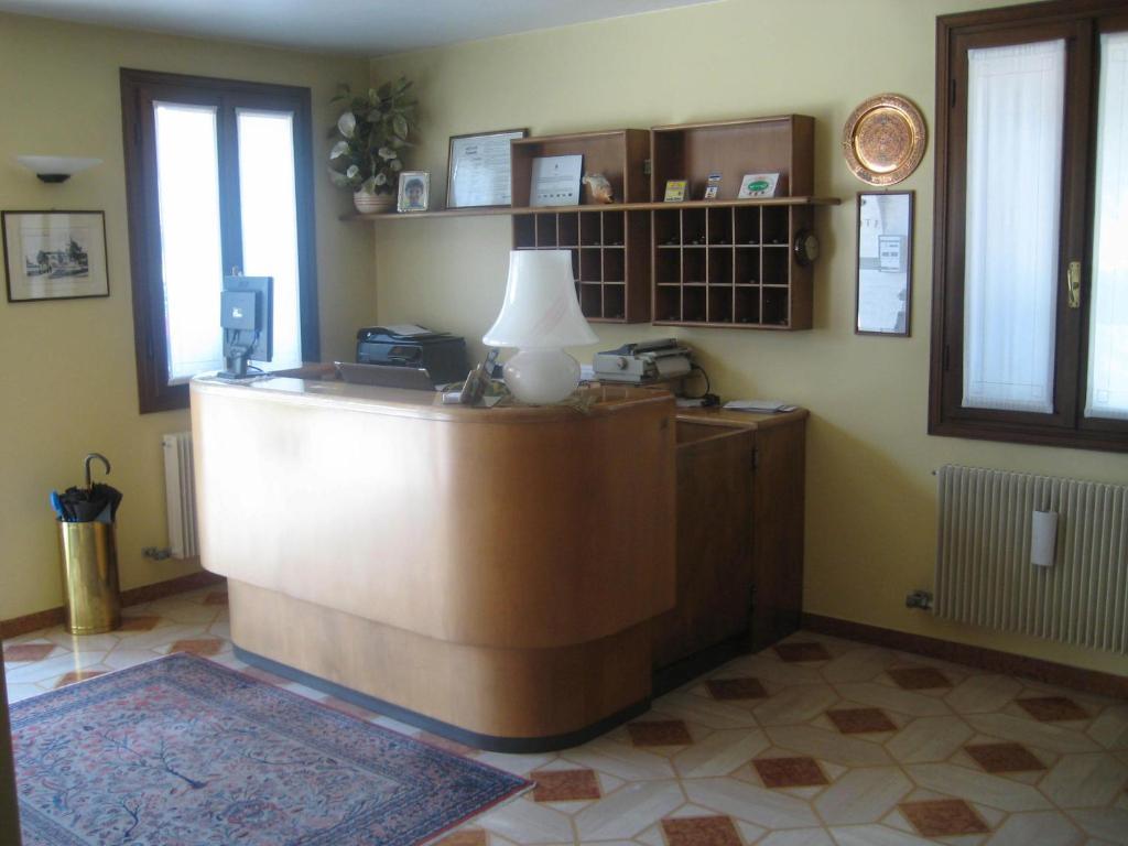 Hotel Ristorante Dotto Varago Exterior foto